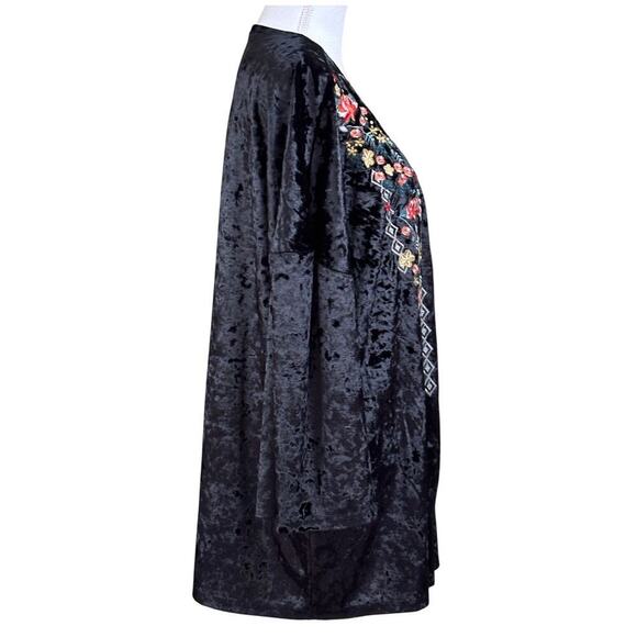 Jodifl black velvet embroidered kimono, large, bohemian, luxe, whimsigoth - Picture 2 of 6